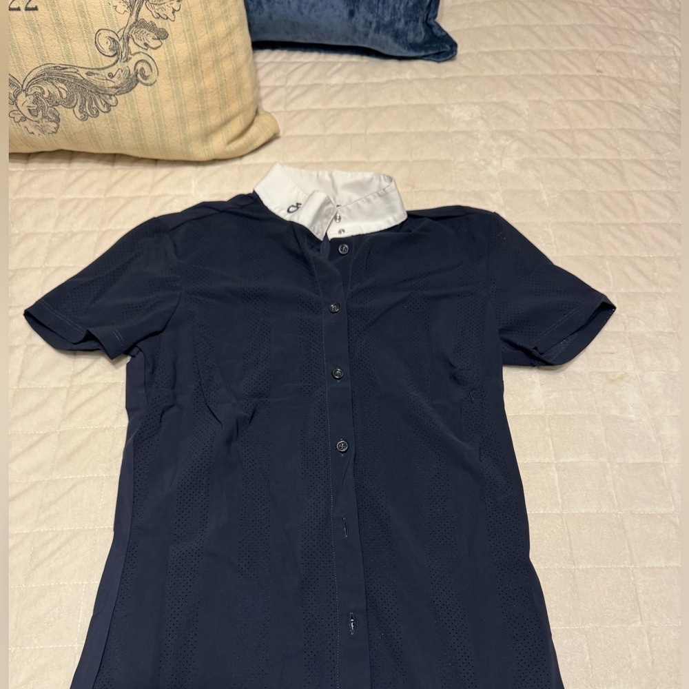 CT navy show shirt